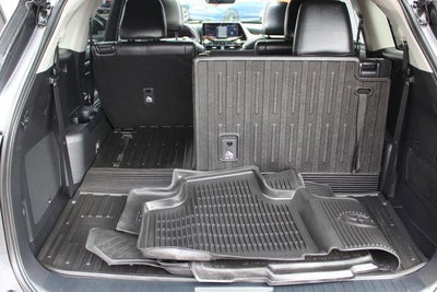 2022 Toyota Highlander Hybrid Platinum