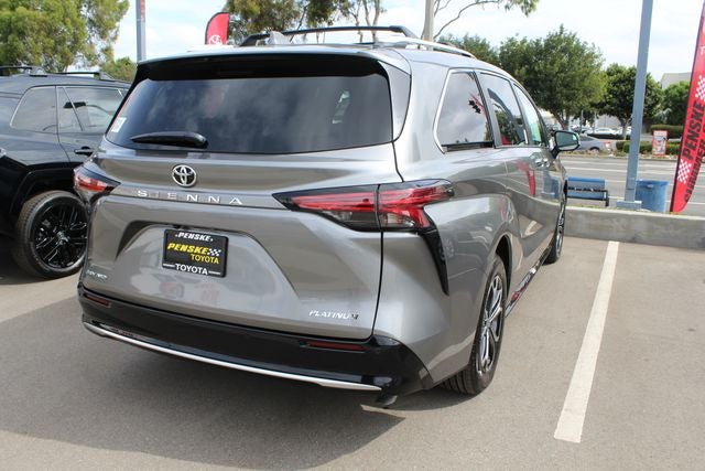 2026 Toyota Sienna Platinum 7 Passenger