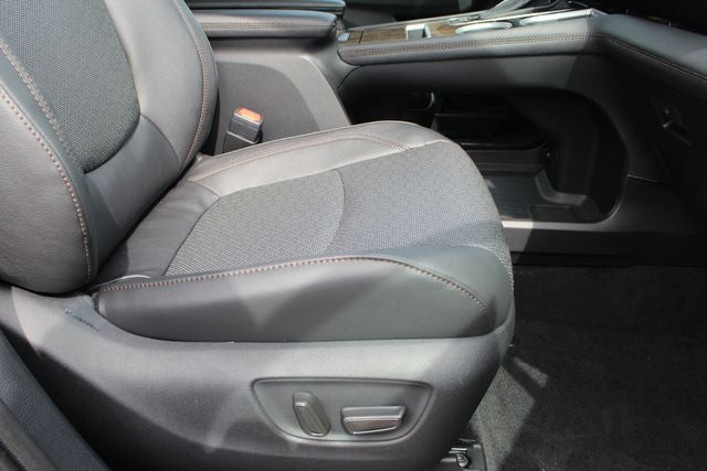 2026 Toyota Sienna Platinum 7 Passenger
