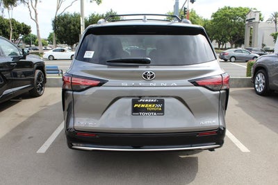 2026 Toyota Sienna Platinum 7 Passenger