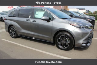 2026 Toyota Sienna Platinum 7 Passenger