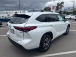 2022 Toyota HIGHLANDER HYBRD XLE