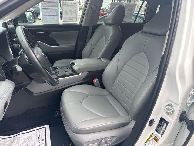 2022 Toyota HIGHLANDER HYBRD XLE