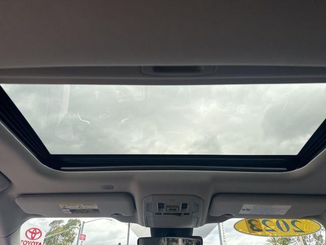 2022 Toyota HIGHLANDER HYBRD XLE