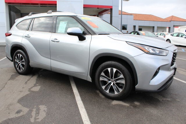 2020 Toyota Highlander XLE