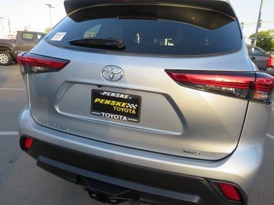 2022 Toyota HIGHLANDER XLE