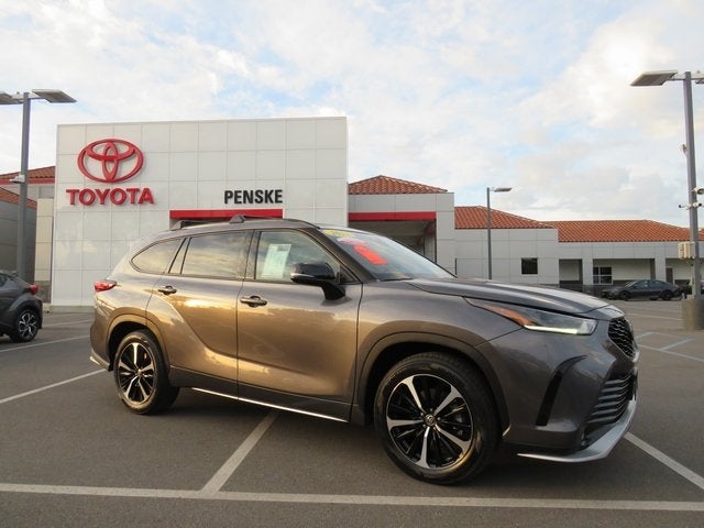 2021 Toyota HIGHLANDER XSE