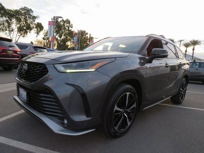 2021 Toyota HIGHLANDER XSE