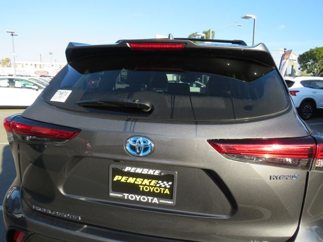 2023 Toyota HIGHLANDER HYBRD XLE