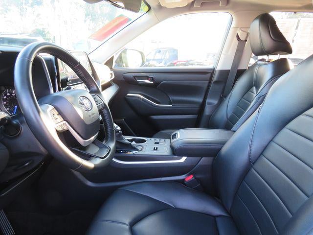 2023 Toyota HIGHLANDER HYBRD XLE