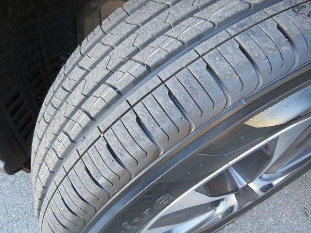 2023 Toyota HIGHLANDER HYBRD XLE