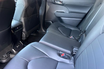 2026 Toyota Highlander XLE