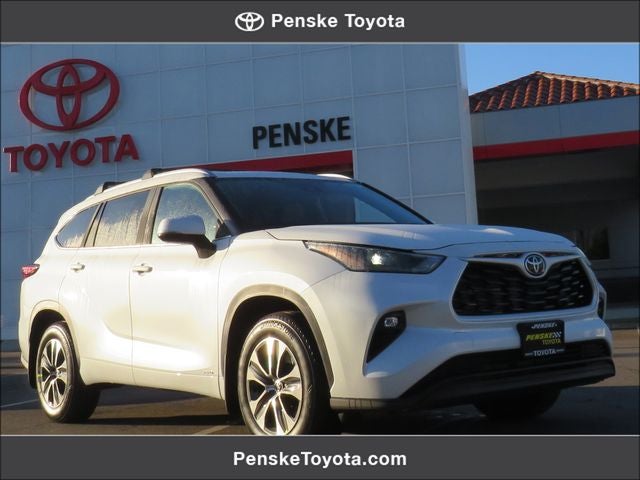 2026 Toyota Highlander Hybrid Hybrid XLE