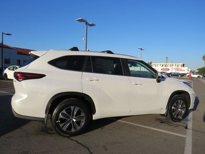 2026 Toyota Highlander Hybrid Hybrid XLE