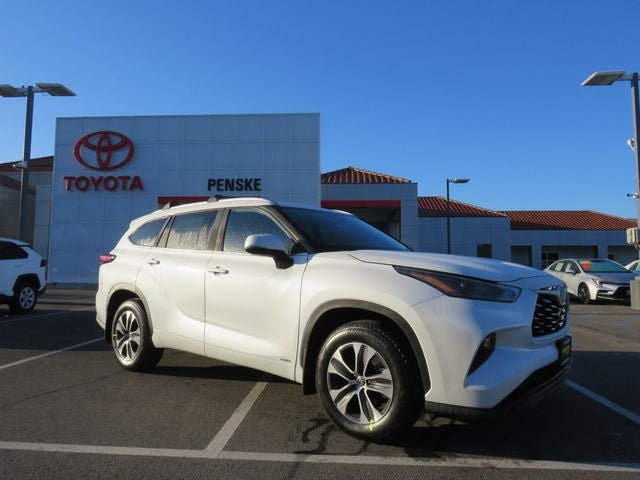 2026 Toyota Highlander Hybrid Hybrid XLE