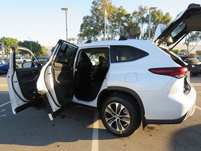 2026 Toyota Highlander Hybrid Hybrid XLE