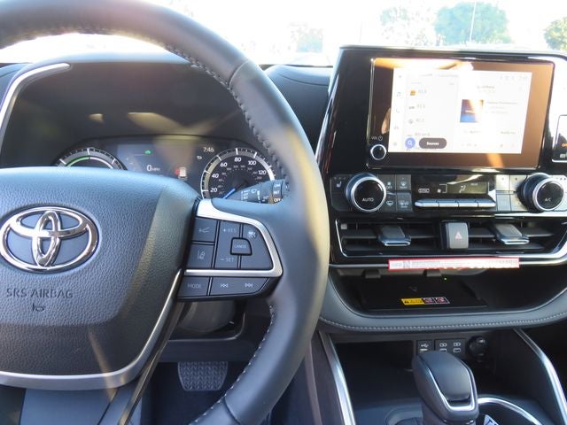 2026 Toyota Highlander Hybrid Hybrid XLE