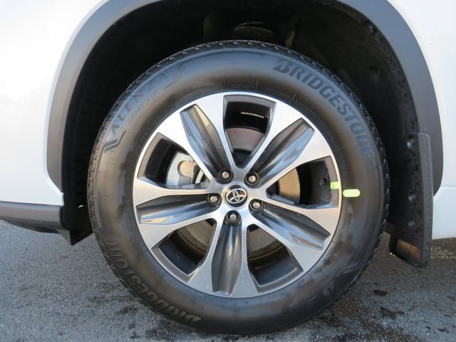 2026 Toyota Highlander Hybrid Hybrid XLE