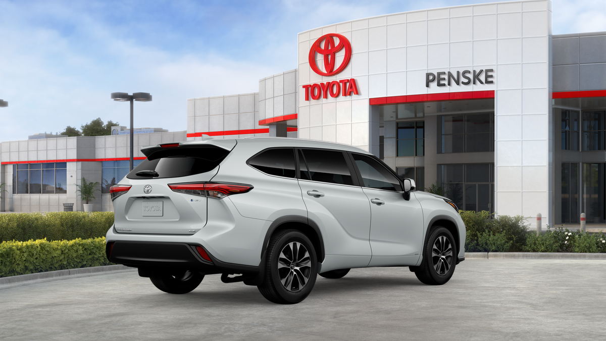 2026 Toyota Highlander Hybrid Hybrid XLE