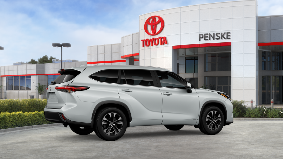 2026 Toyota Highlander Hybrid Hybrid XLE