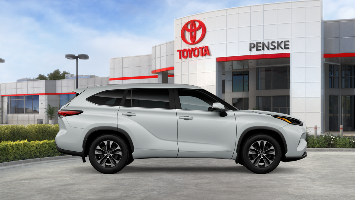 2026 Toyota Highlander Hybrid Hybrid XLE