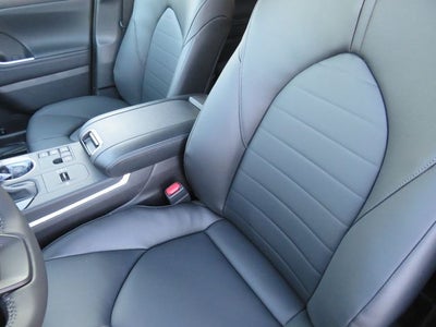 2026 Toyota Highlander Hybrid Hybrid XLE
