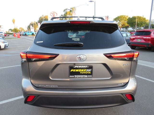 2026 Toyota Highlander Hybrid Hybrid XLE