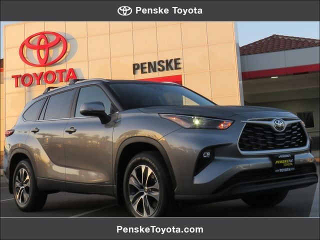 2026 Toyota Highlander Hybrid Hybrid XLE