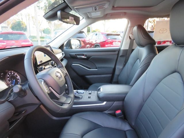 2026 Toyota Highlander Hybrid Hybrid XLE