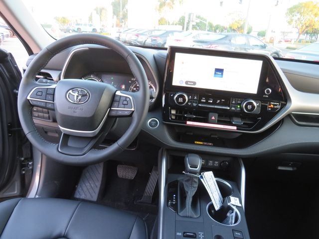 2026 Toyota Highlander Hybrid Hybrid XLE