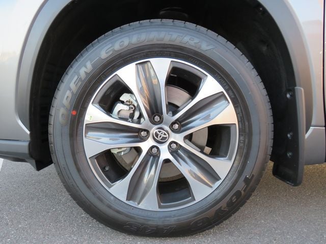 2026 Toyota Highlander Hybrid Hybrid XLE