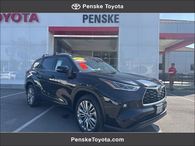 2023 Toyota HIGHLANDER Limited