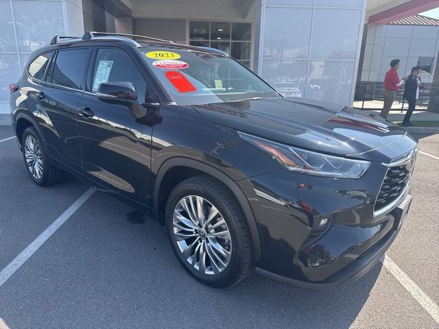 2023 Toyota HIGHLANDER Limited