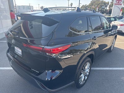 2023 Toyota HIGHLANDER Limited