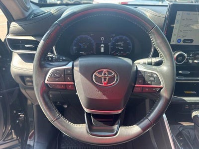 2023 Toyota HIGHLANDER Limited