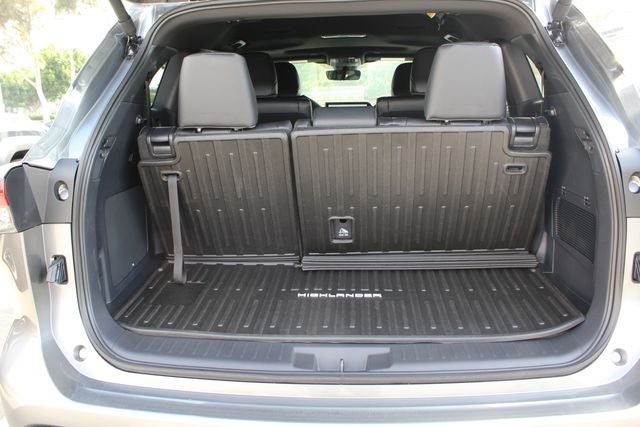 2026 Toyota Highlander XSE