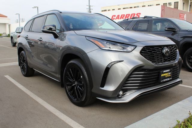 2026 Toyota Highlander XSE