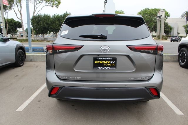 2026 Toyota Highlander Limited