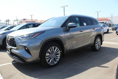 2026 Toyota Highlander Platinum