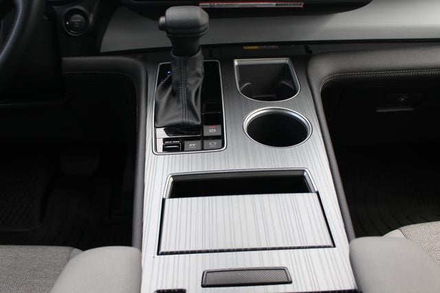 2026 Toyota Sienna LE 8 Passenger