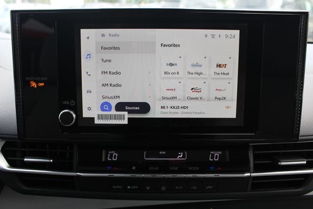 2026 Toyota Sienna LE 8 Passenger