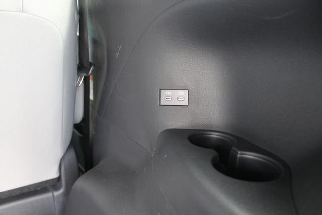 2026 Toyota Sienna LE 8 Passenger