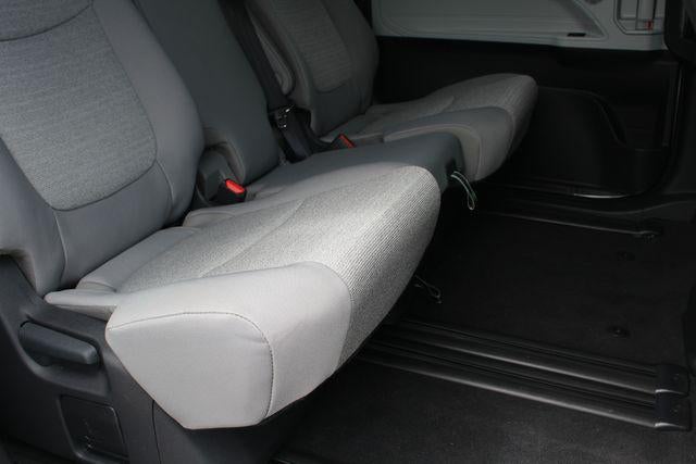 2026 Toyota Sienna LE 8 Passenger