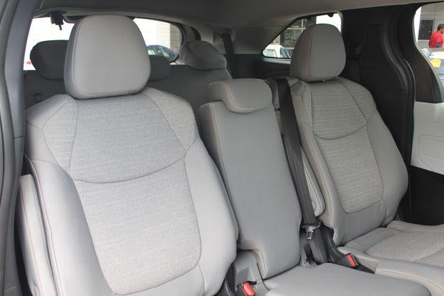 2026 Toyota Sienna LE 8 Passenger