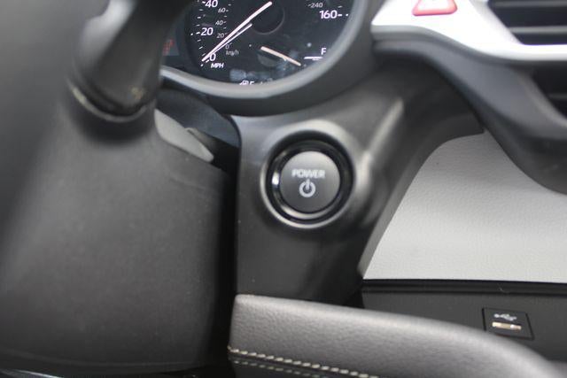 2026 Toyota Sienna LE 8 Passenger