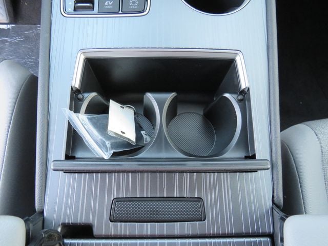 2026 Toyota SIENNA LE LE 8 Passenger