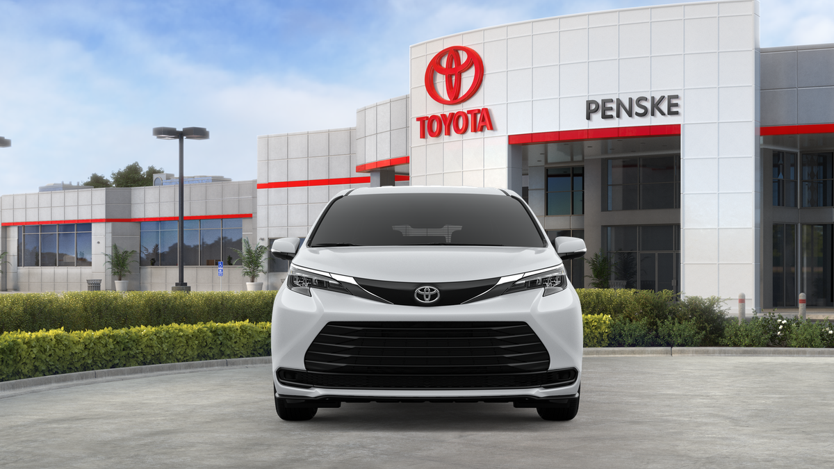 2026 Toyota Sienna LE