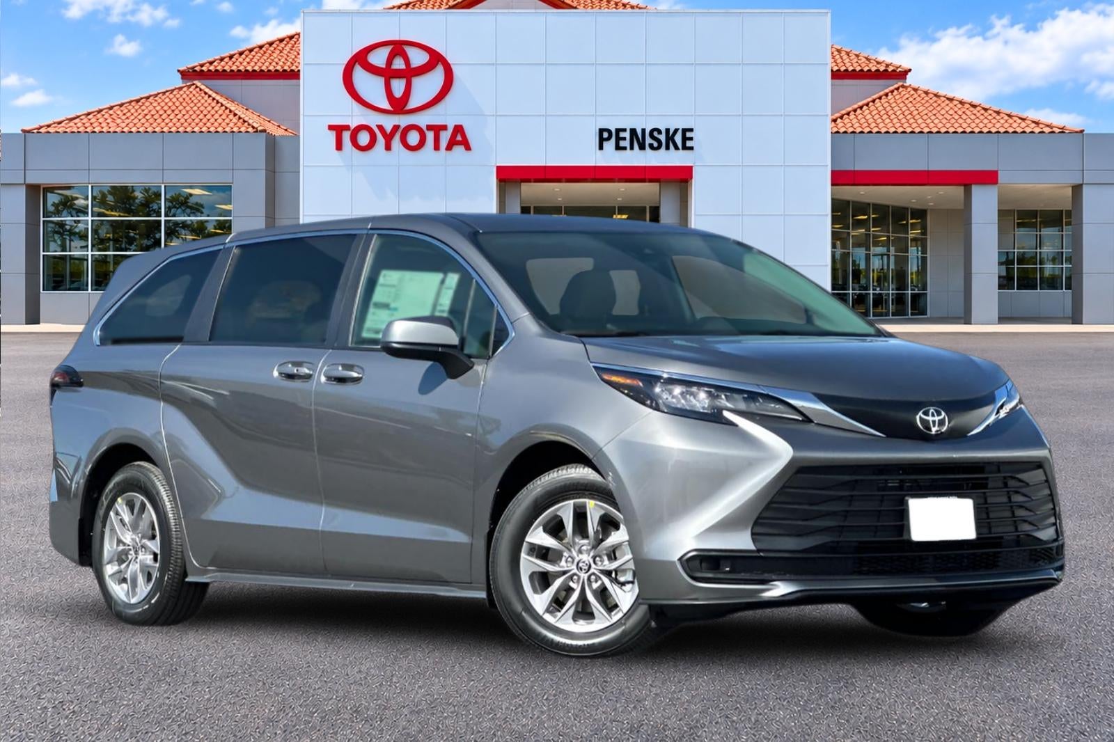 2026 Toyota Sienna LE
