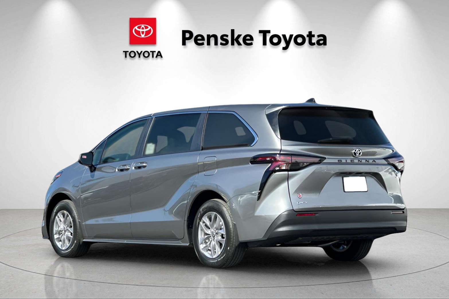 2026 Toyota Sienna LE