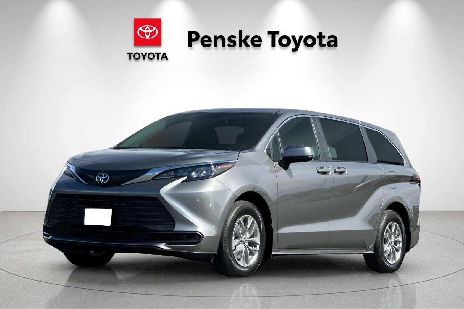 2026 Toyota Sienna LE